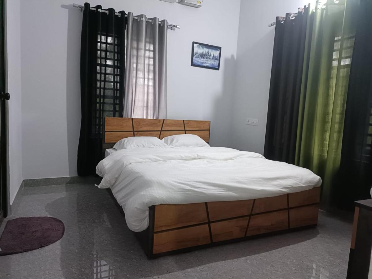 Wayanad Vista Service Apartment Eksteriør billede